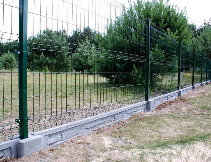 New Arrival China Welded Wire Mesh Fence - Square Post Fence – Hua Guang