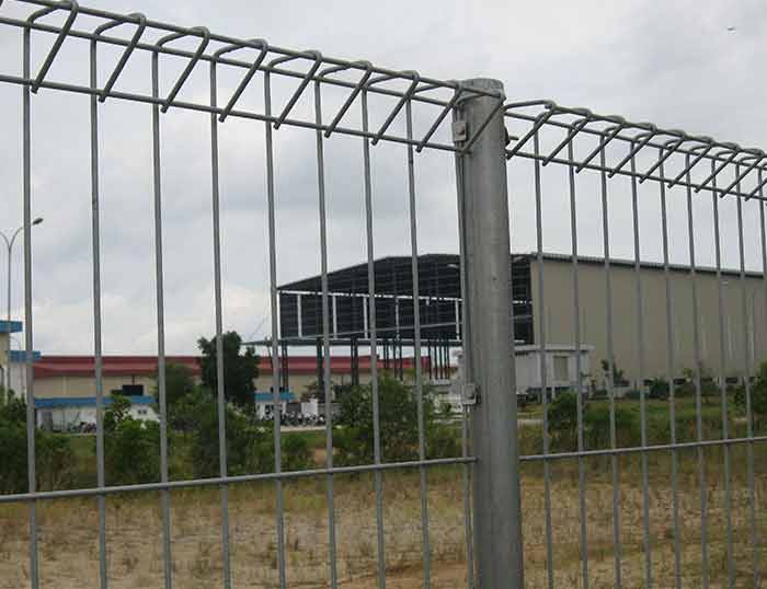 Factory Free sample Short Wrought Iron Fence - Top Roll Fence – Hua Guang