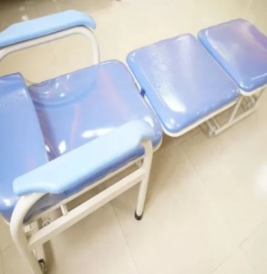 HG-B01-C4 Metal stielen sikehûs klinyk kantoar ûntfangst meubels ferkeap fold stoel