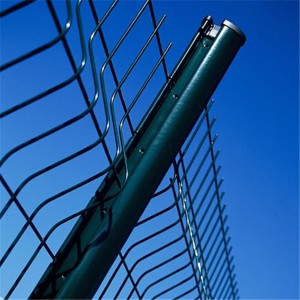 Trending Products China Factory supply PVC coated  3D Triangular Bending Wire Mesh Fence garden fence /Welded Wire Mesh Fence /Security Fence