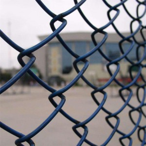Factory Selling China PVC Coated Galvanized Chain Link Fence for Playground