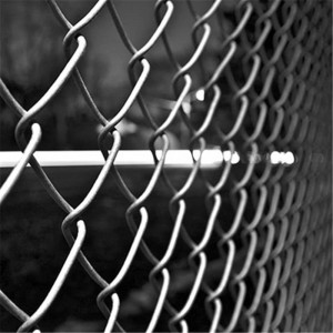 2019 wholesale price China Galvanized and PVC Security Chain Link Fencing