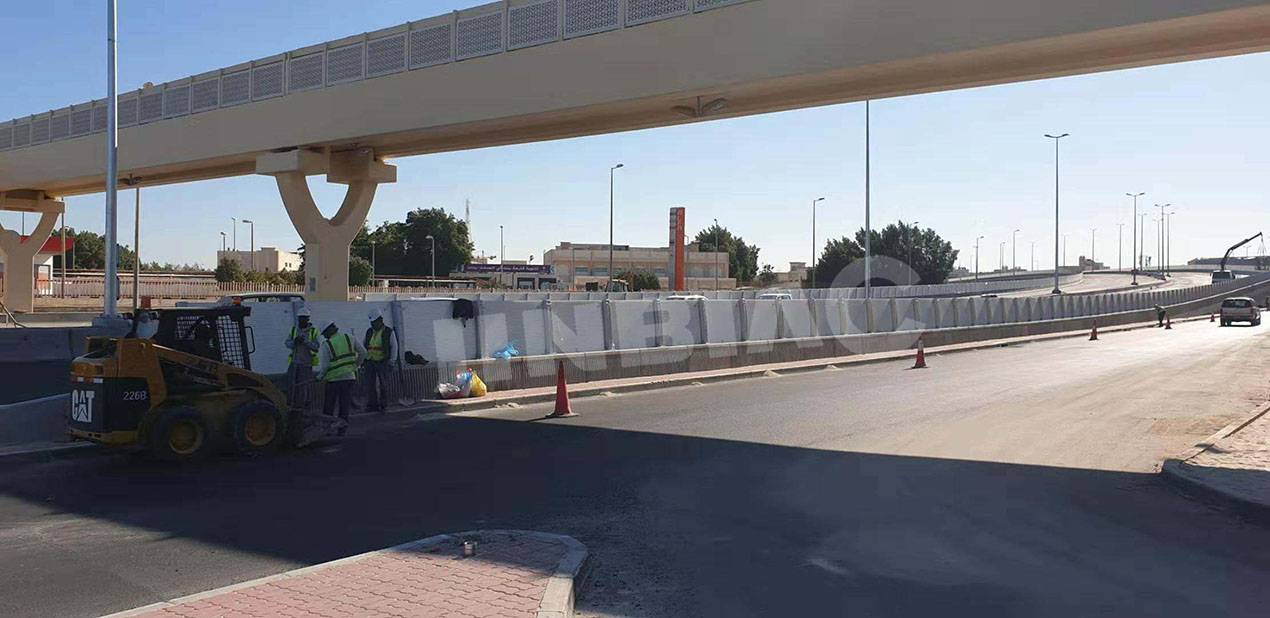 Installazione di barriera di rumore JINBIAO in Kuwait RA/264 project