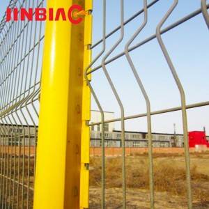 Galvanized triangle bended wire mesh garden fence