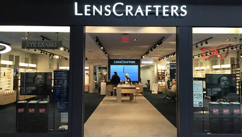 Glasses may incur an additional 1000% charge. Two former LensCrafters executives have clarified the reason.