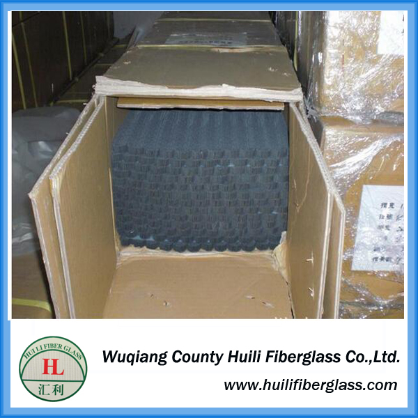 2018 New Style High Quality Fiberglass Cloth - fiberglass pleated wire mesh fold window screen fiberglass window screen for window and doors – Huili fiberglass