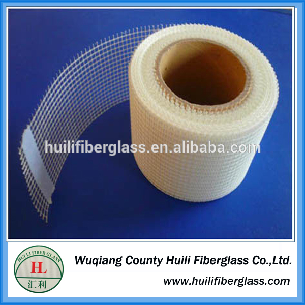 glass fiber self-adhesive tape/self-adhesive fibreglass mesh tape 2.5mm*2.5mm
