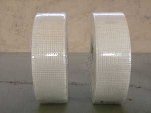 White Self adhesive Fiberglass Joint Mesh Tape for Wall Crack