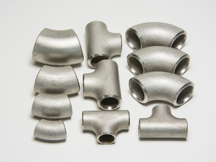The casting measures for stainless steel pipe fittings