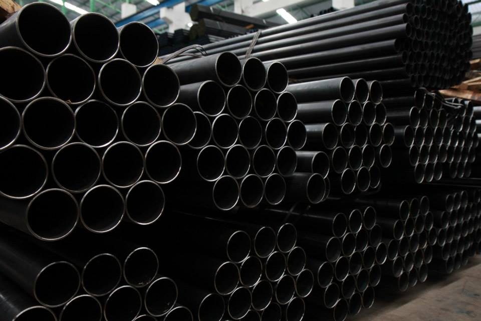 How to improve the service life of seamless pipes?