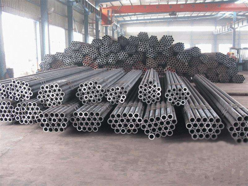 The billet fell by another 50 yuan, the futures steel fell by more than 2%, and the steel price continued to fall