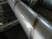What are the precautions for welding steel pipes