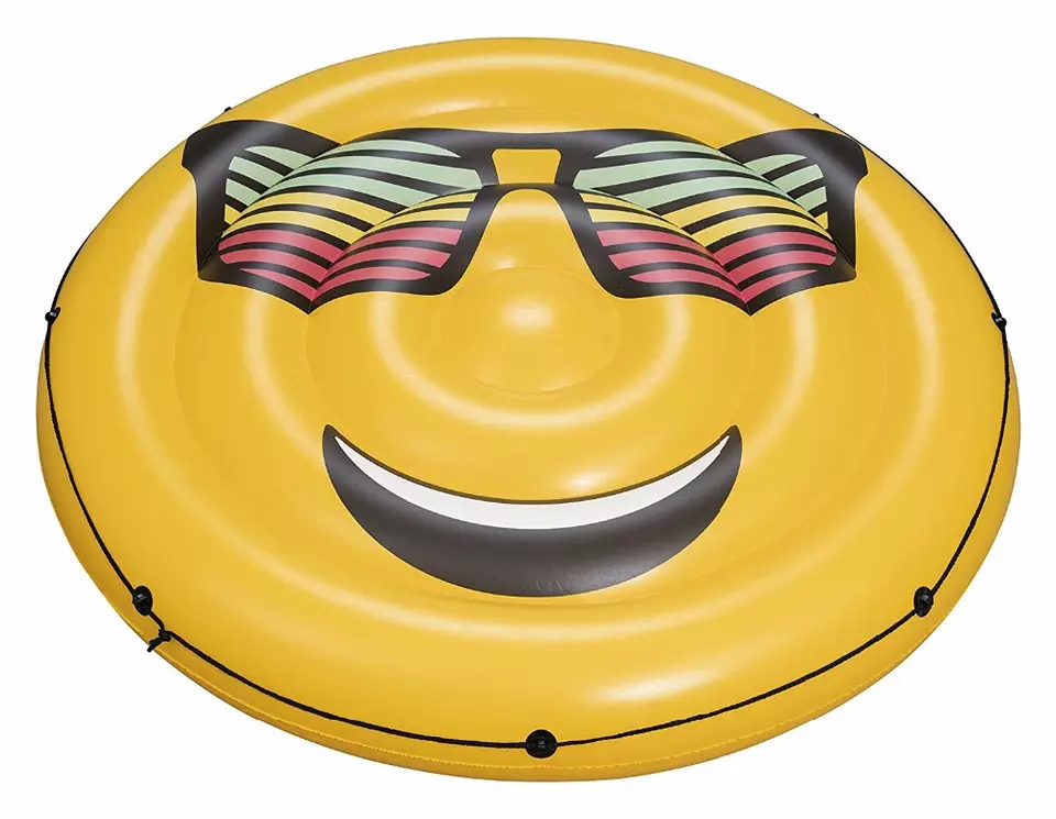 Inflatable island round pool float