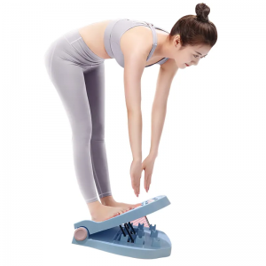 Balance movement adjustable tilt calf stretch plate
