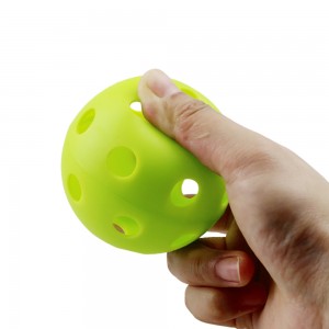 Fa'atauga vevela ile Amazon Factory OEM 72mm Dia EVA Solf Multicolor Practice Baseball Ball Plastic Airflow Practice Floorball Ball