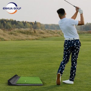 New Release Rubber Boot Tray Mat Portable Grip Hand-held Golf Hitting Mat with Tray Hot Sale on Amazon