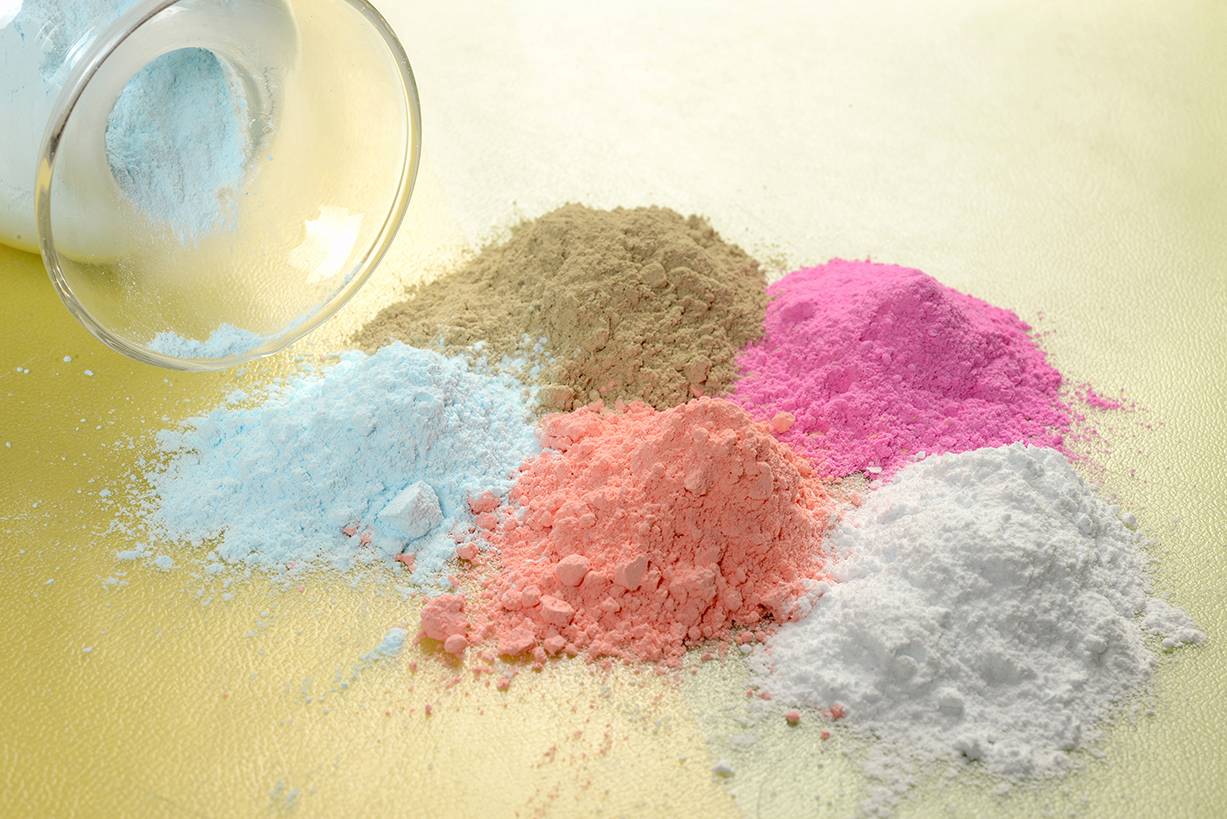 colorful-and-shinning-glazing-powder