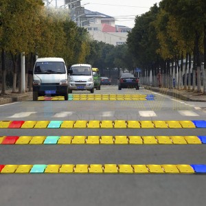 Přenosné LED Traffic Speed ​​Bump Factory velkoobchod-Huajun