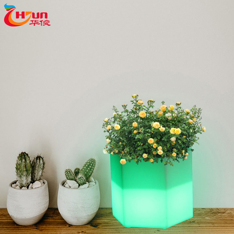 PriceList for China Leisure Lounge Chair Supplier - Led Light up Flower Pots Factory Quick Delivery – Huajun
