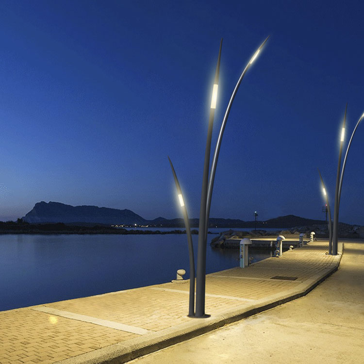 how much do solar street lights cost |Huajun