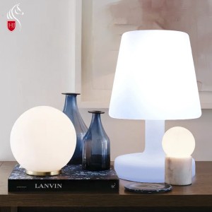 Smart Table Lamp රැහැන් රහිත රාත්‍රී ආලෝක කර්මාන්තශාලාව සෘජු අලෙවිය-Huajun