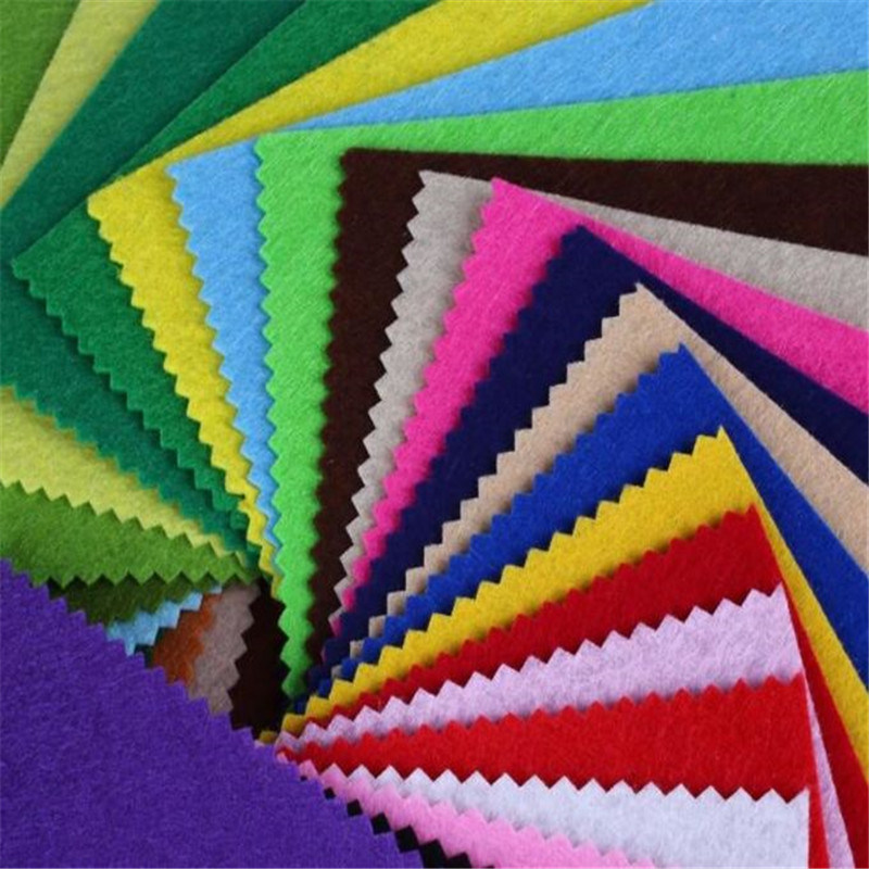 Needle Polyester Felt Sheets Roll, Needle Punched Non Woven Fabric Ht-Mz-10 Colored