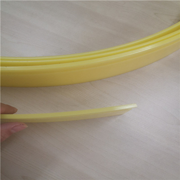 Professional China Paper Machine Spare Parts - HDPE Polymer Paper Mill Doctor Blade for Paper Making Machine – Huatao detail pictures