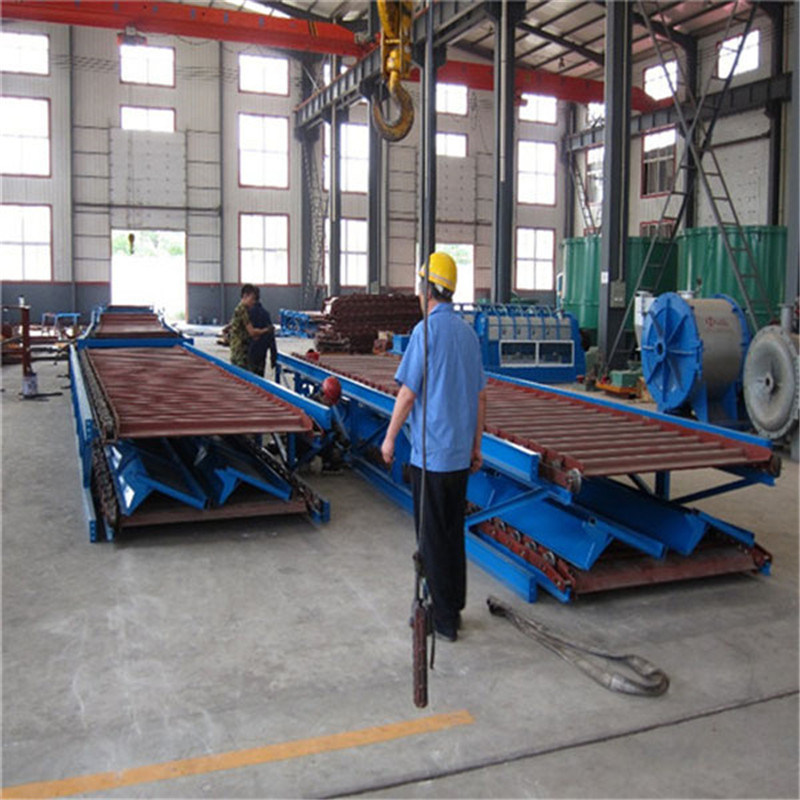 Industrial Steel Chain Conveyor in Paper Industry