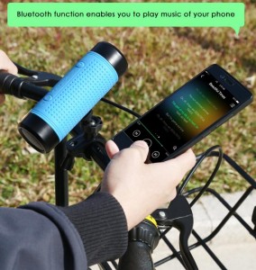 Haut-parleur sans fil 3 en 1 Bluetooth Sport all'aperto Bicicletta Radio FM LED Lampada per bicicletta Equitazione Musica Altoparlante Sistema sonoro