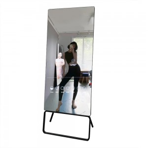 43 Zoll bodenstehender magischer Spiegelglas-Werbespieler 10 Punkte kapazitiver Touchscreen-Display interaktiver Spiegel