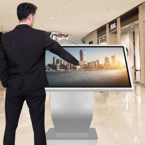 Digital Signage -kioskinäyttö, musta interaktiivinen paneeli 55 tuuman kioski LCD-näyttö ostoskeskuksen mainonta kosketusnäyttökioski
