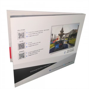 Vähesed tasuta videokülastused brošüürikaardi näidisreklaamide flaieritele, et toetada teie uusaasta äri