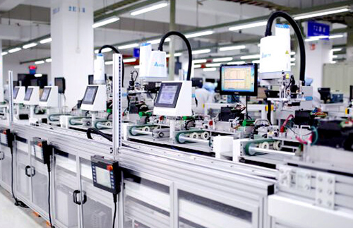 Industrial Computer Promotes Production Line Updating