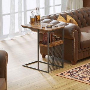 Sidebord for sofa, sidebord med trehylle, C-formet sofabord for stue, soverom, nattbord i metall
