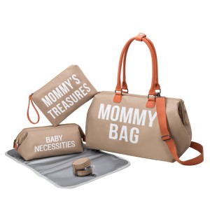Модна чанта за пелени за 2023 г. за дамска чанта за мама с едно рамо и многофункционална чанта за пелени с голям капацитет с 2 комплекта