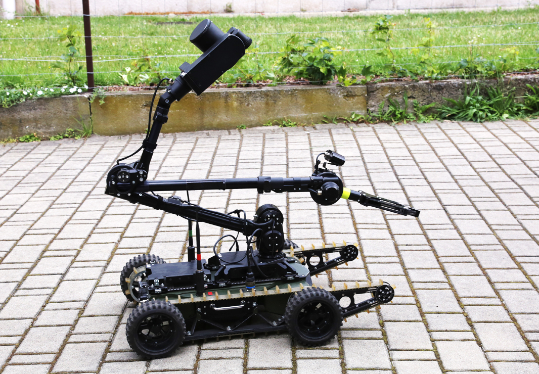 High-bandwidth Communication Link for Unmanned Ground Vehicle or UGV