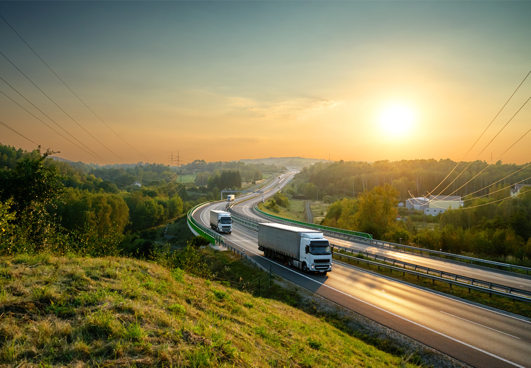 How to ensure communication between large transport fleets