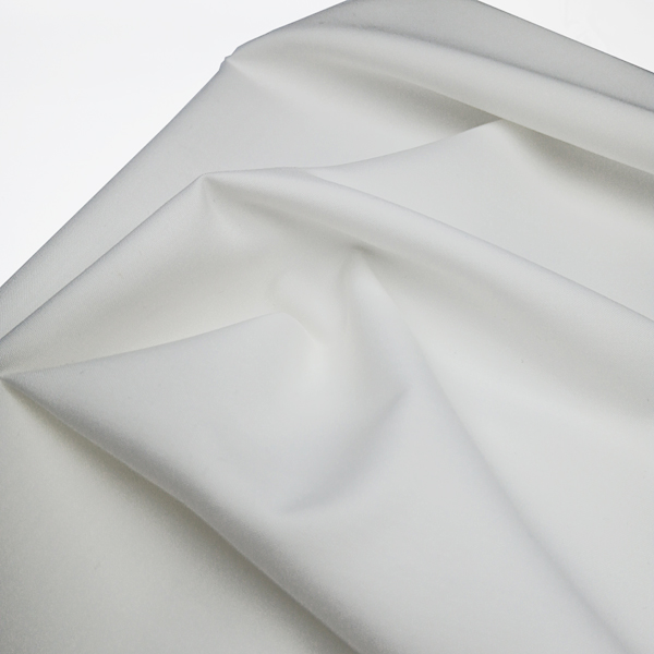 vitt polyester modaltyg för skolskjorta