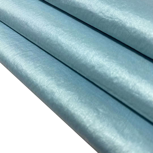 Lesklá taftová nylonová strieborná vrstva 38 g/m2 100 % nylonová tkanina pre stan YAT891