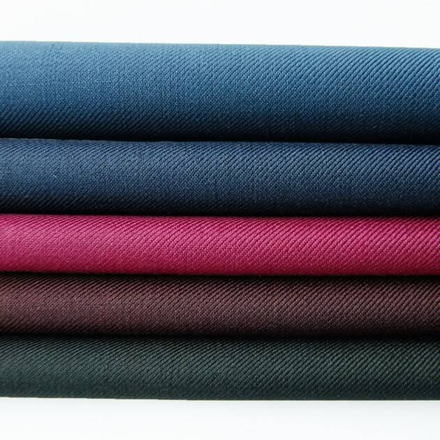 Tissu en polyester antistatique mélangé à 30 % de laine, vente en gros