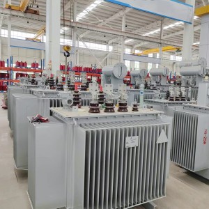 IEC/IEEE/ANSI/NEMA Standard 30 kVA 50 kVA 11000V til 400V Trefaset olienedsænket transformer8