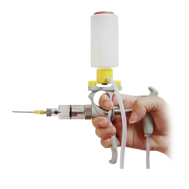 Continuously adjustable vaccine injector for poultry