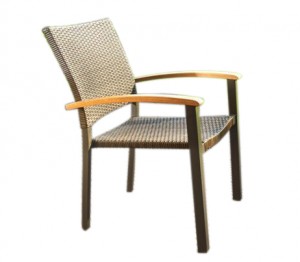 JJC211W aluminium rottang stapel stoel met PS hout armleuning
