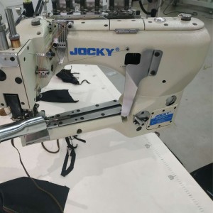 JK62GD-2 Direct drive Feed-Off-The-Arm Interlock Sewing Machine