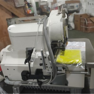 JK732-38DD Máquina de coser overlock tipo básico de 5 hilos de accionamiento directo