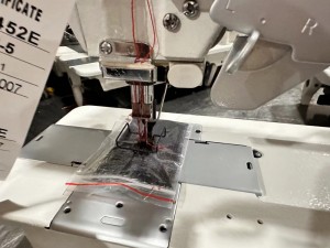 JK8452E Computerized double needle lockstitch sewing machine, with auto trimmer, big hook, split needle bar