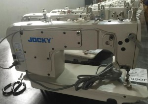 JK9100DD Steppstichnähmaschine mit Direktantrieb