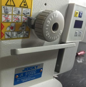 JK9100DD Máquina de coser de pespunte de accionamiento directo