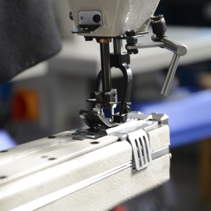 JK9588 Full automatic feed off the arm sewing machine