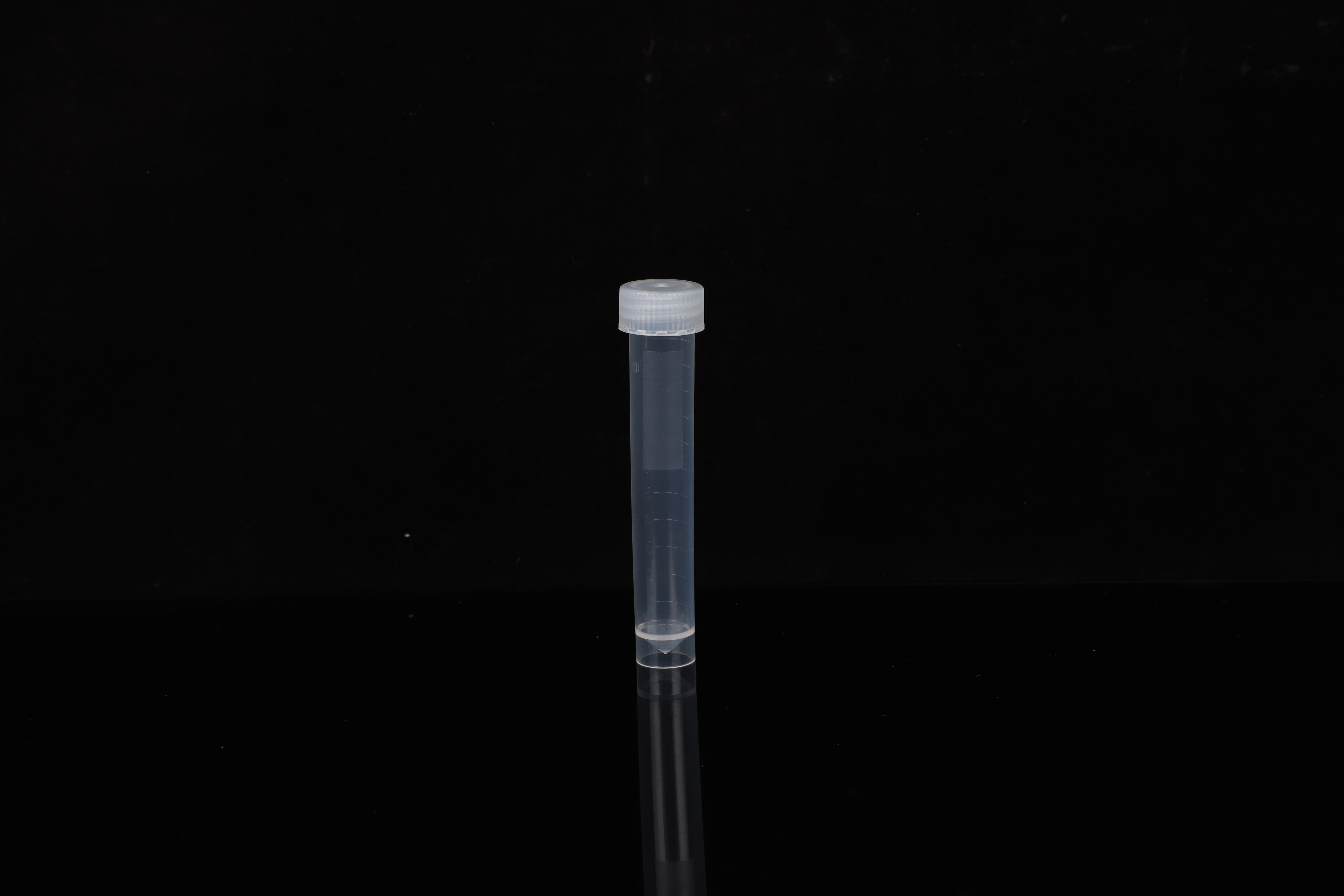 Disposable plastic 2.0 ml medical grade PP material cryogenic storage tube